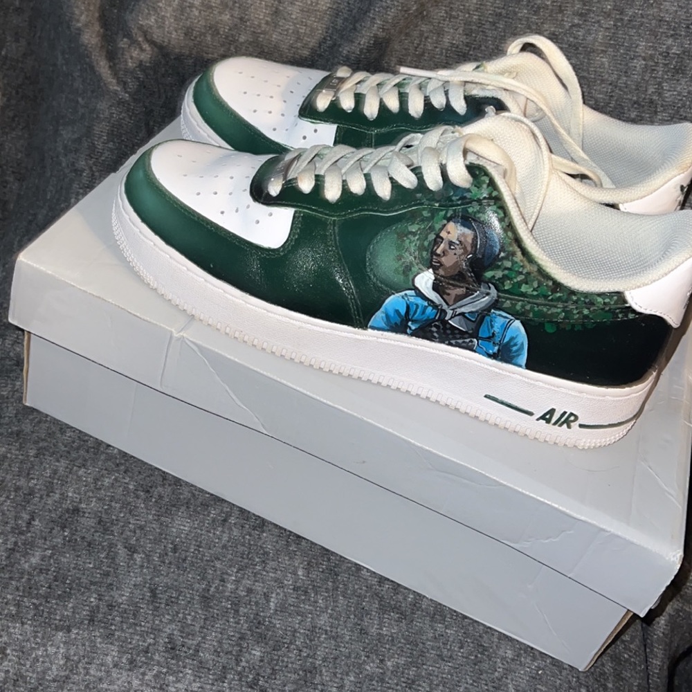 Size 9 men’s custom xxxtentacion air forces